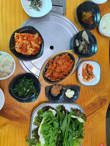 Opinii despre 명품쌈밥 în 포천시 - 외식업