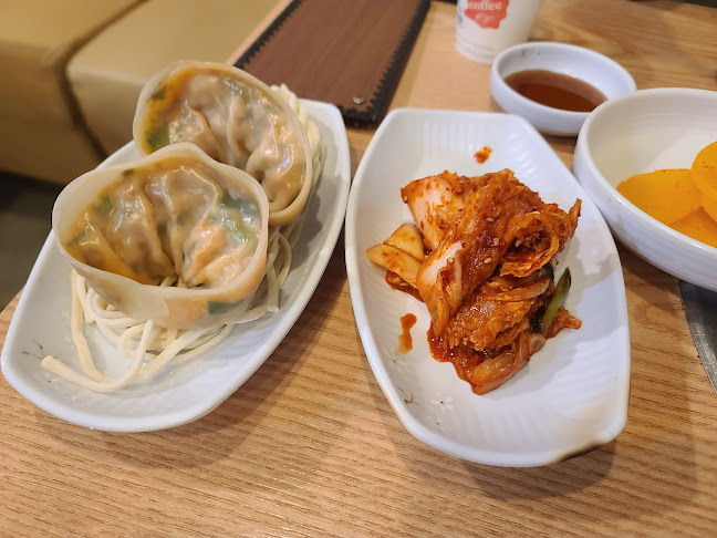 개성손만두 수원월드컵점 - 외식업