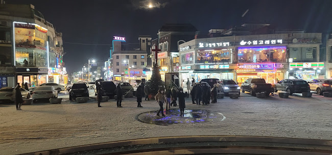 Opinii despre 롯데리아 대천광장점 în 보령시 - 외식업