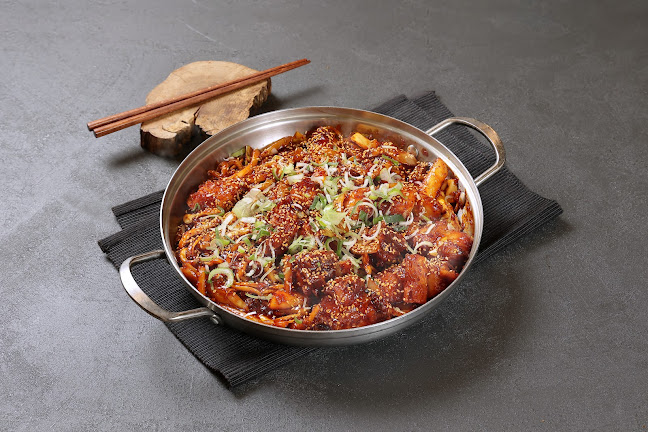 Opinii despre 명성가 진주평거점 în 진주시 - 외식업