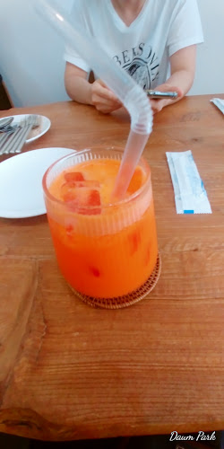 Opinii despre 위더스트래블 în 제주시 - 외식업