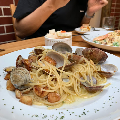 Opinii despre 벽돌집 în 군산시 - 외식업