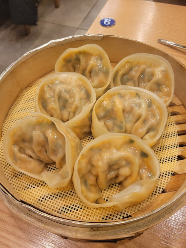 Opinii despre 개성손만두 수원월드컵점 în 수원시 - 외식업