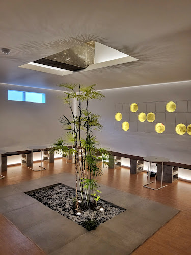 경기도 수원시 팔달구 인계로166번길 15-8 체리커피 1층