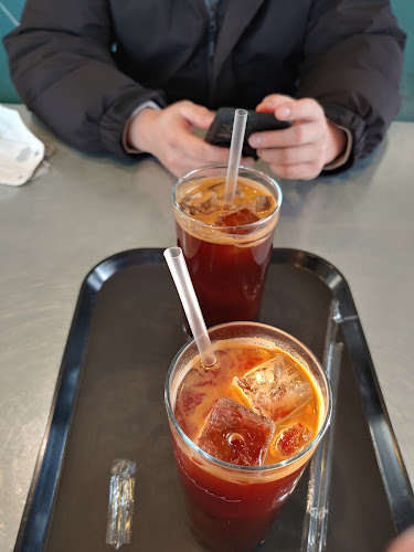 Opinii despre 큐커피 în 고양시 - 외식업