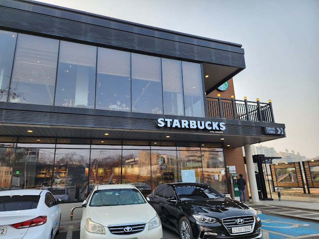 스타벅스 일산풍동DT점