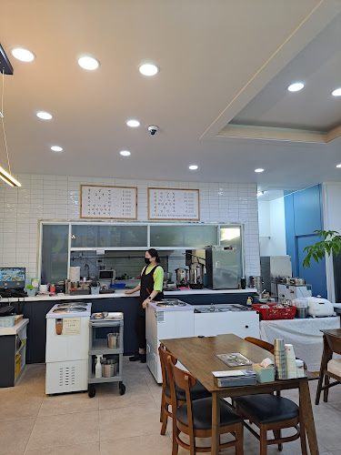 Opinii despre 옥천함흥냉면 여주면옥 în 여주시 - 외식업