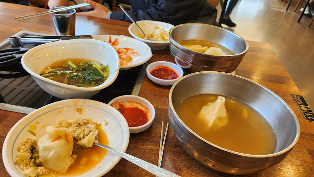 Comentarii opinii despre 묘향만두