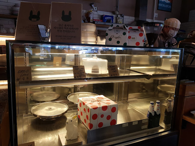 Comentarii opinii despre 세시셀라 아브뉴프랑판교점