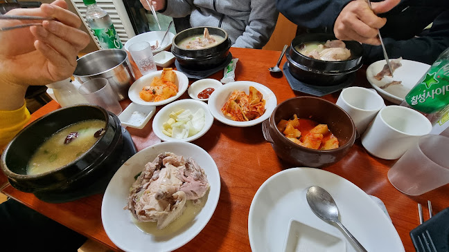 충남삼계탕 - 외식업