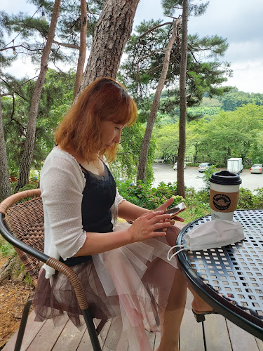 Comentarii opinii despre 엔제리너스 진주금호못점