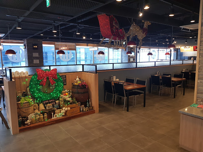 Comentarii opinii despre 스푼더마켓 양주 옥정점