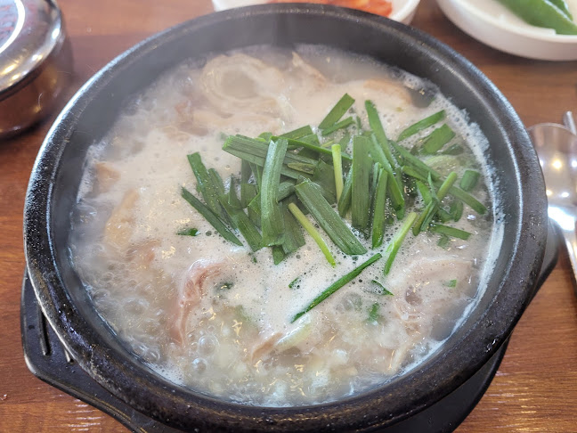 Comentarii opinii despre 파주순대국