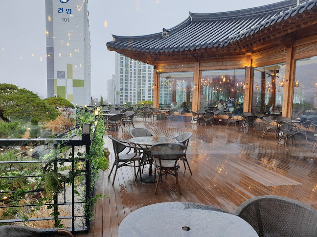 베이커리궁 - 외식업