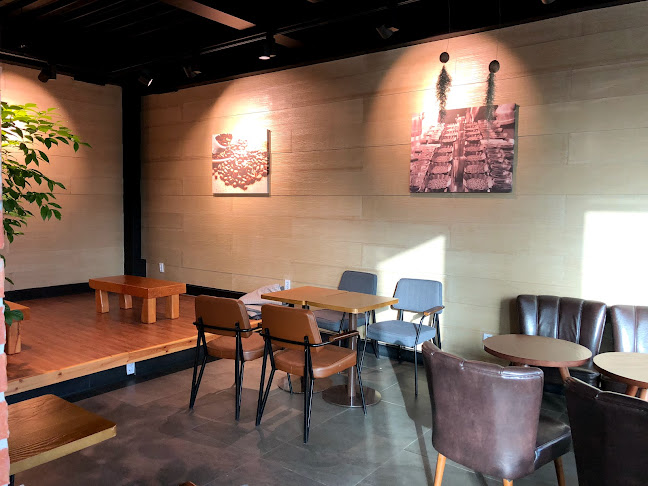 엔제리너스 진주금호못점 - 외식업