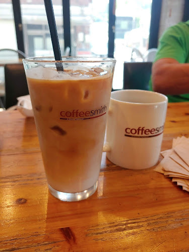 Comentarii opinii despre 커피스미스 용인중앙점