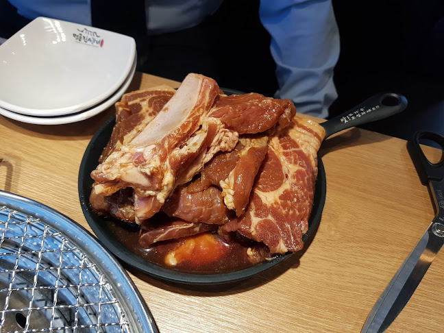 Comentarii opinii despre 명륜진사갈비 진주주약점