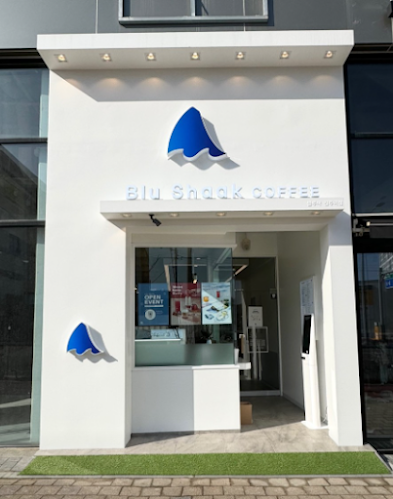 Blu shaak Jinju station 블루샥 진주역점