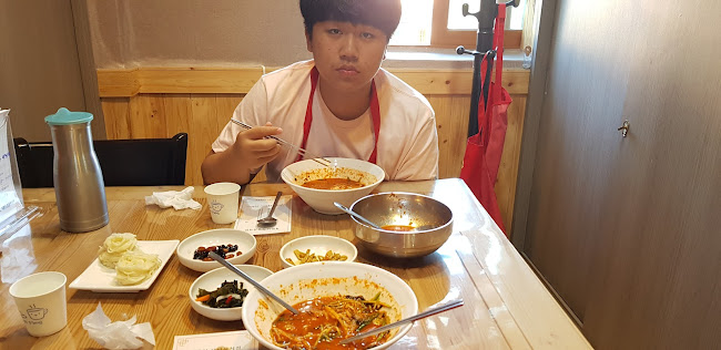 Comentarii opinii despre 돌고래횟집