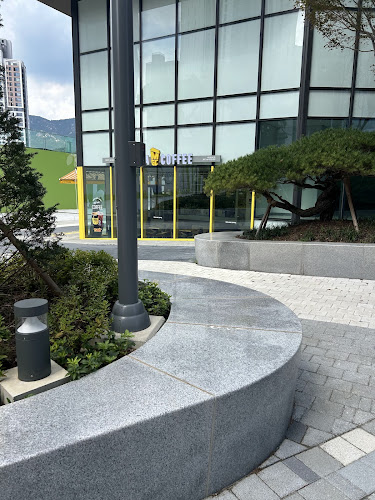 메가MGC커피 과천펜타원점 - 과천시