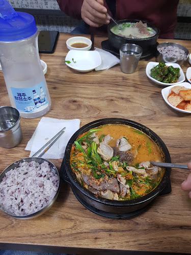 맨도롱해장국 - 외식업