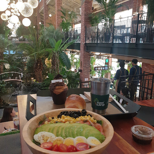 포레스트 아웃팅스 - 외식업