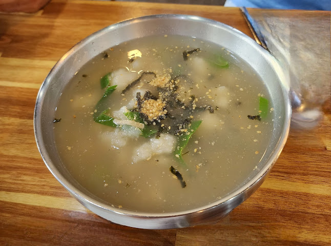 Comentarii opinii despre 퇴계막국수