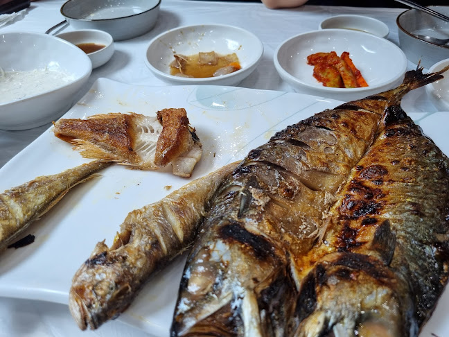 Opinii despre 두거리우신탕 정읍점 în 정읍시 - 외식업