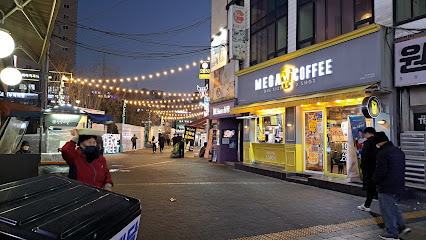 수원역 매산로 테마거리