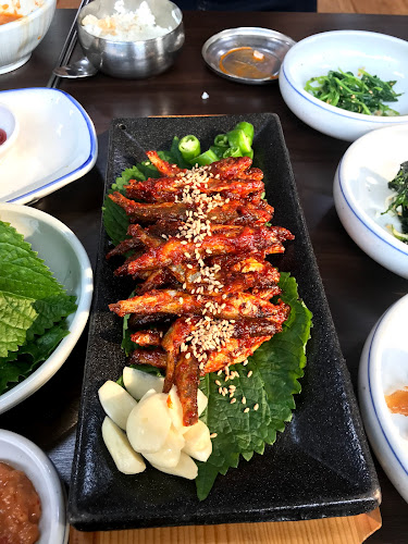 영천돌메기매운탕 영천1호점 - 외식업