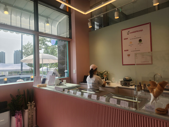 쿠키앤쿱(cookieNcoop)