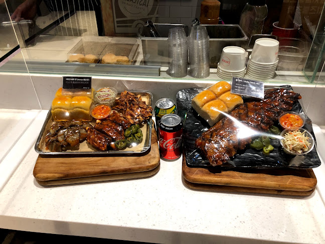 Comentarii opinii despre 로코스비비큐 현대백화점 판교점