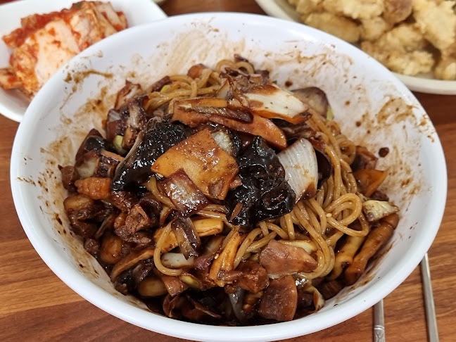 용화원 - 외식업