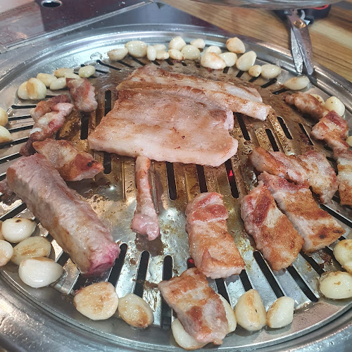 국민전통갈비진주점