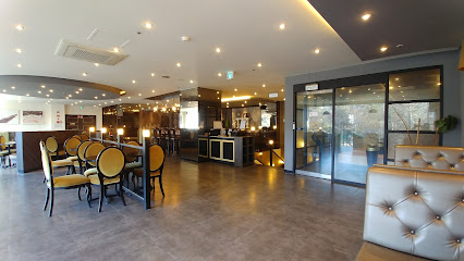 엔제리너스 창원명곡점