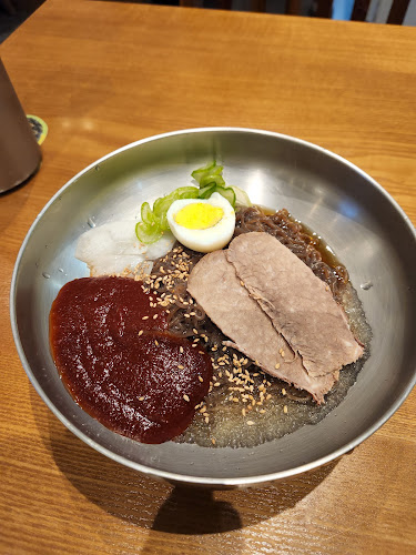 육회독존 수원역점 - 외식업