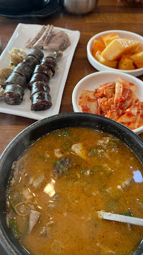 파주순대국 - 외식업