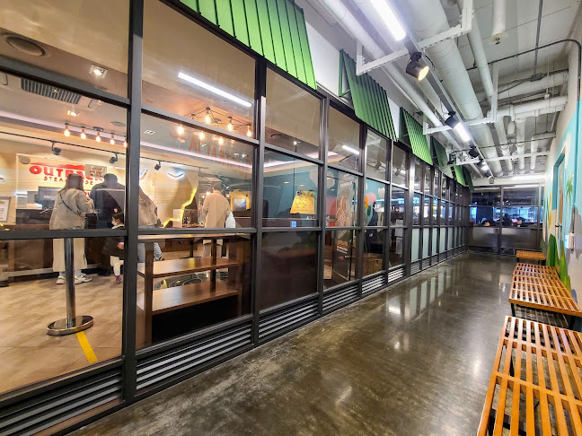 Opinii despre 아웃백스테이크하우스 울산삼산점 în 남구 - 외식업