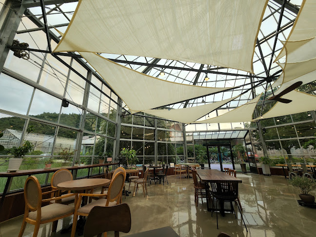 벳내린 Cafe Vetnerin