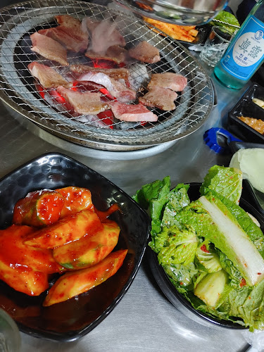 Comentarii opinii despre 곰탕과닭계장