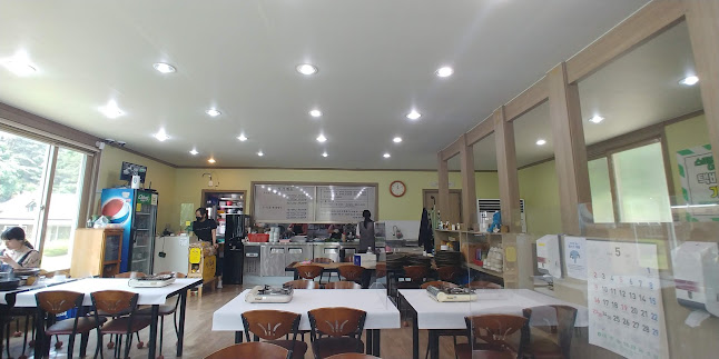 Opinii despre 부부농장가든 în 여주시 - 외식업