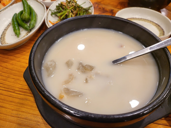 박병궁 명인 목포설렁탕 목포본점 - 외식업