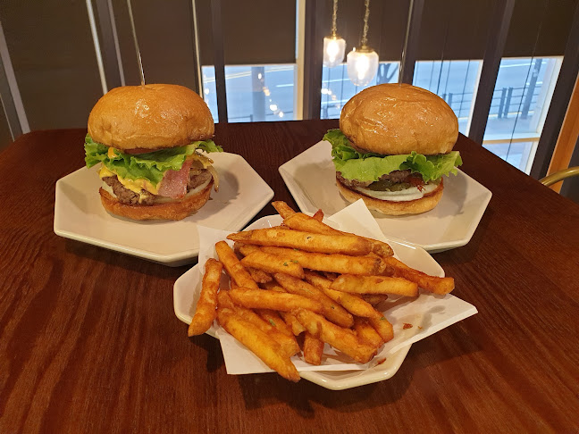 Comentarii opinii despre 루키스버거