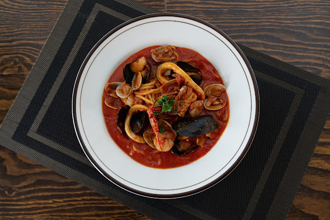 알리올리 - 외식업