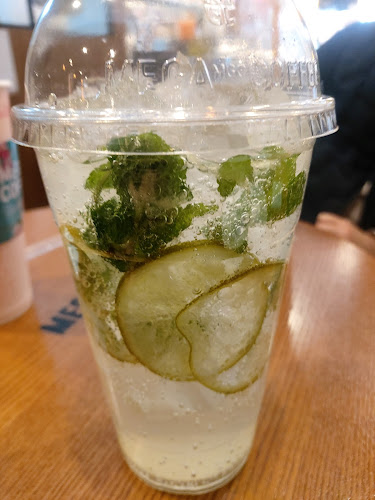 Opinii despre 메가MGC커피 광주회덕점 în 광주시 - 외식업