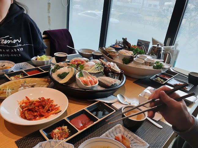 Comentarii opinii despre 월명 일식