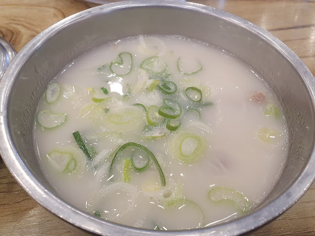 Comentarii opinii despre 우남정