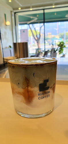 Opinii despre 커스텀커피안성점 în 안성시 - 외식업