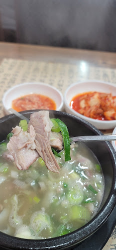 Comentarii opinii despre 부용식당