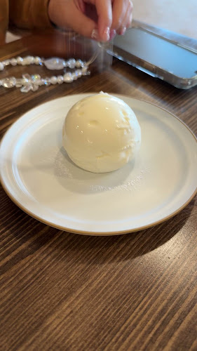 Opinii despre 위우드커피 în 청주시 - 외식업